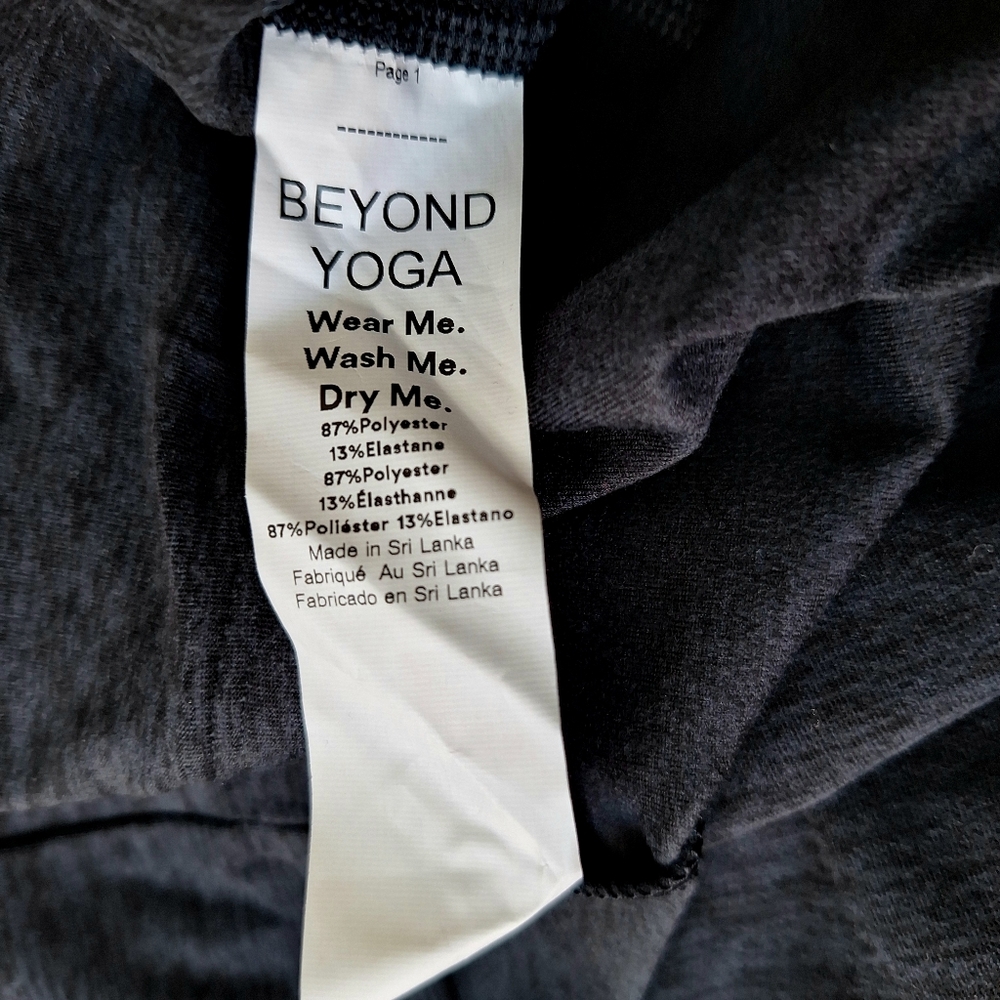 Beyond Yoga Women's Soft Black Spacedye Refocus Cropped Racerback Tank Top - XL - Picture 11 of 12